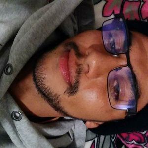 Meet your Posher, Javier